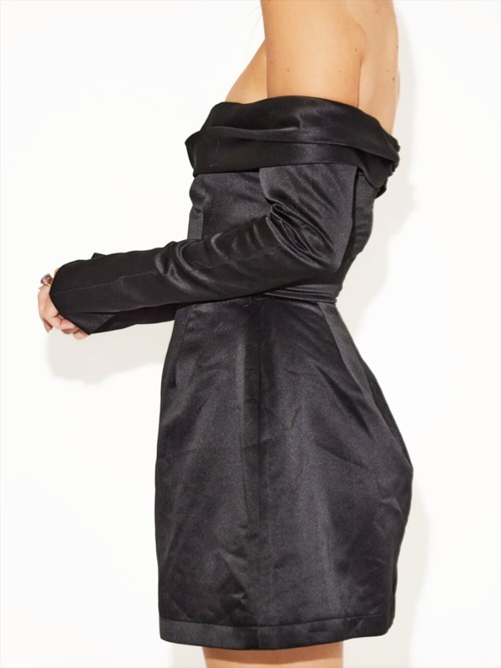 NWT Commense Off Shoulder Long Sleeve Overfold Mini Dress, Black, Medium - Picture 5 of 5